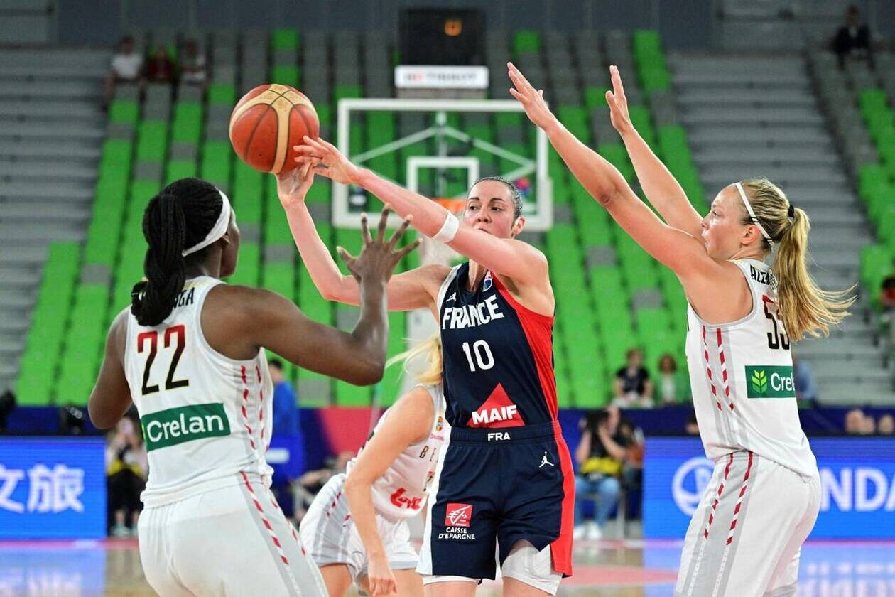 découvrez les étoiles du tournoi de basketball du maine qui brillent en demi-finales, mettant en lumière les talents et moments forts de la compétition.