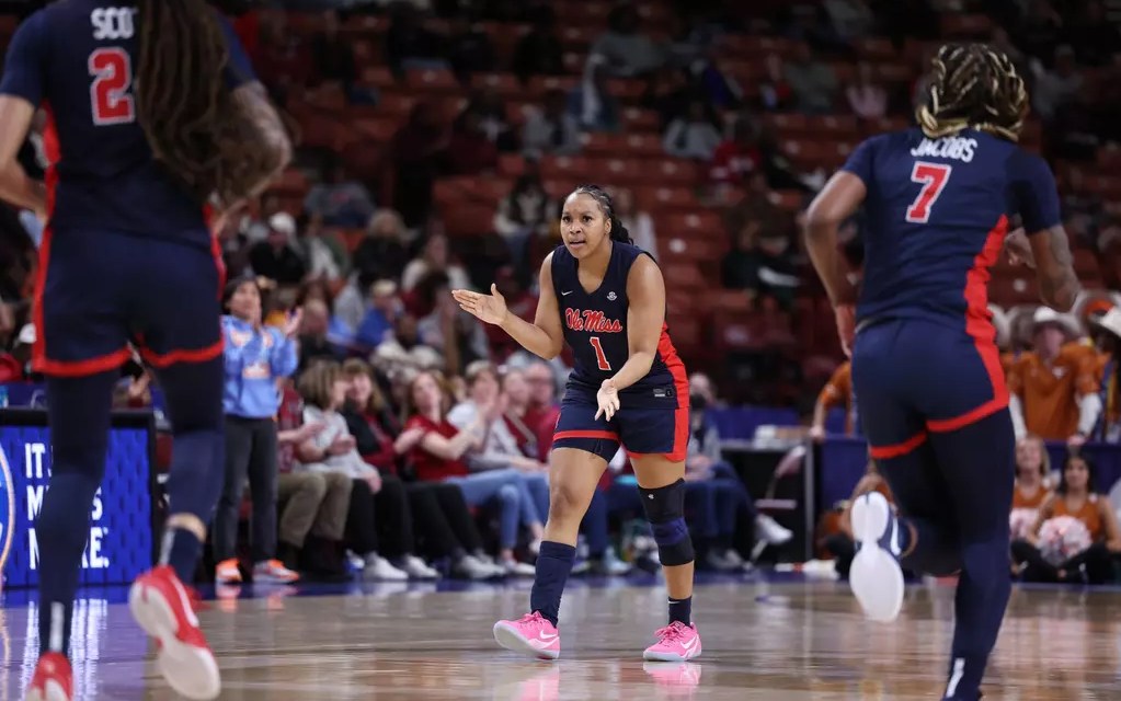découvrez l'heure de début du match ole miss vs texas longhorns dans le tournoi sec de basketball féminin. ne manquez rien de cette confrontation passionnante entre deux grandes équipes universitaires.