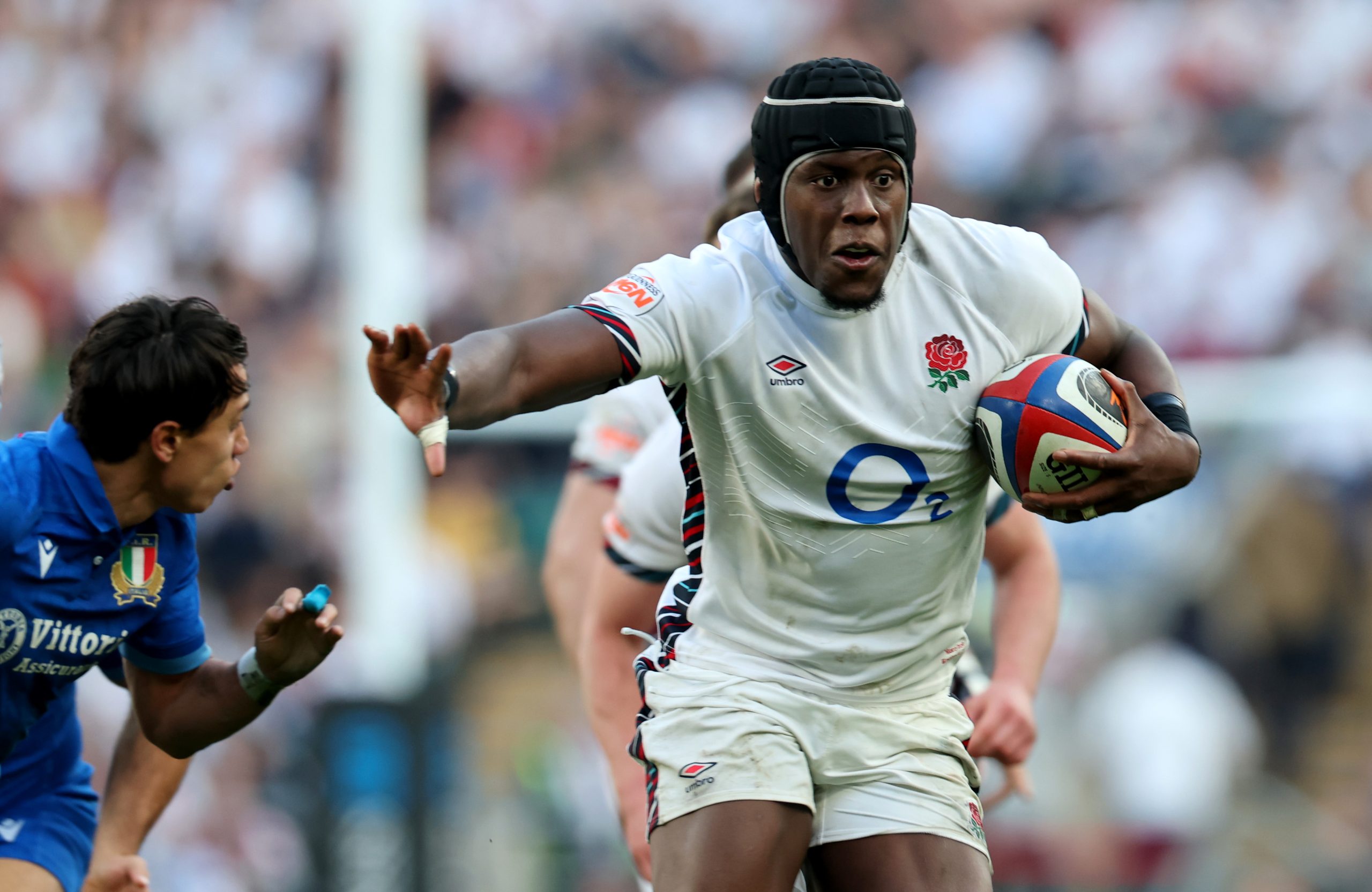 ollie chessum : l'angleterre vise la victoire face à la france dans le tournoi des six nations pour briller sur la scène internationale.