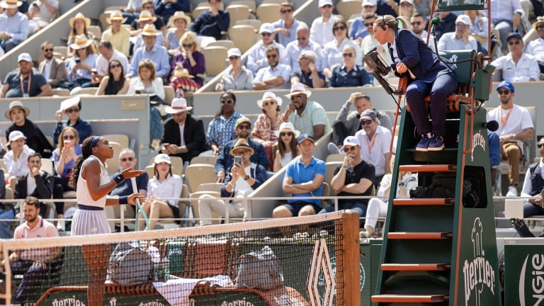 découvrez les mesures radicales prises lors du tournoi de tennis suite à la colère de coco gauff, et comment elles impactent le déroulement de la compétition.